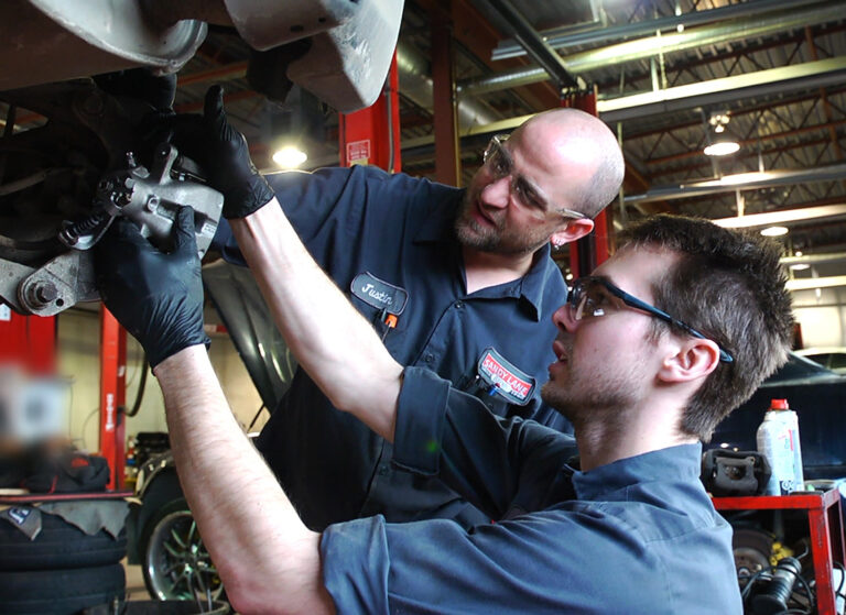 Mechanic jobs in Canada